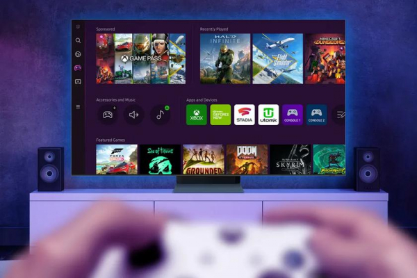 Ігровий телевізійний центр Samsung запускає трансляцію Xbox, Stadia та GeForce Now