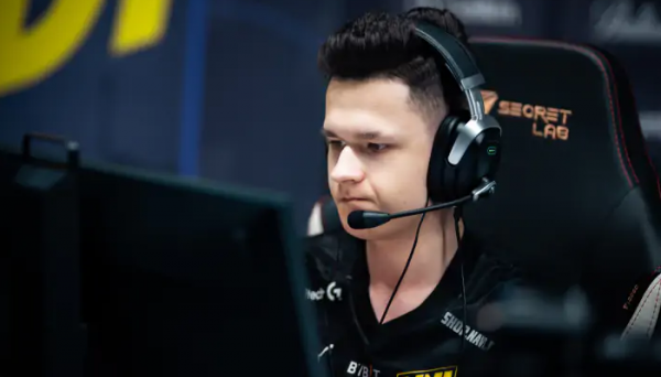 Гравець NAVI npl перейшов до B8 Esports