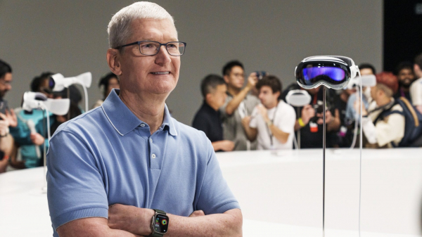 Apple скорочує поставки Vision Pro через падіння попиту